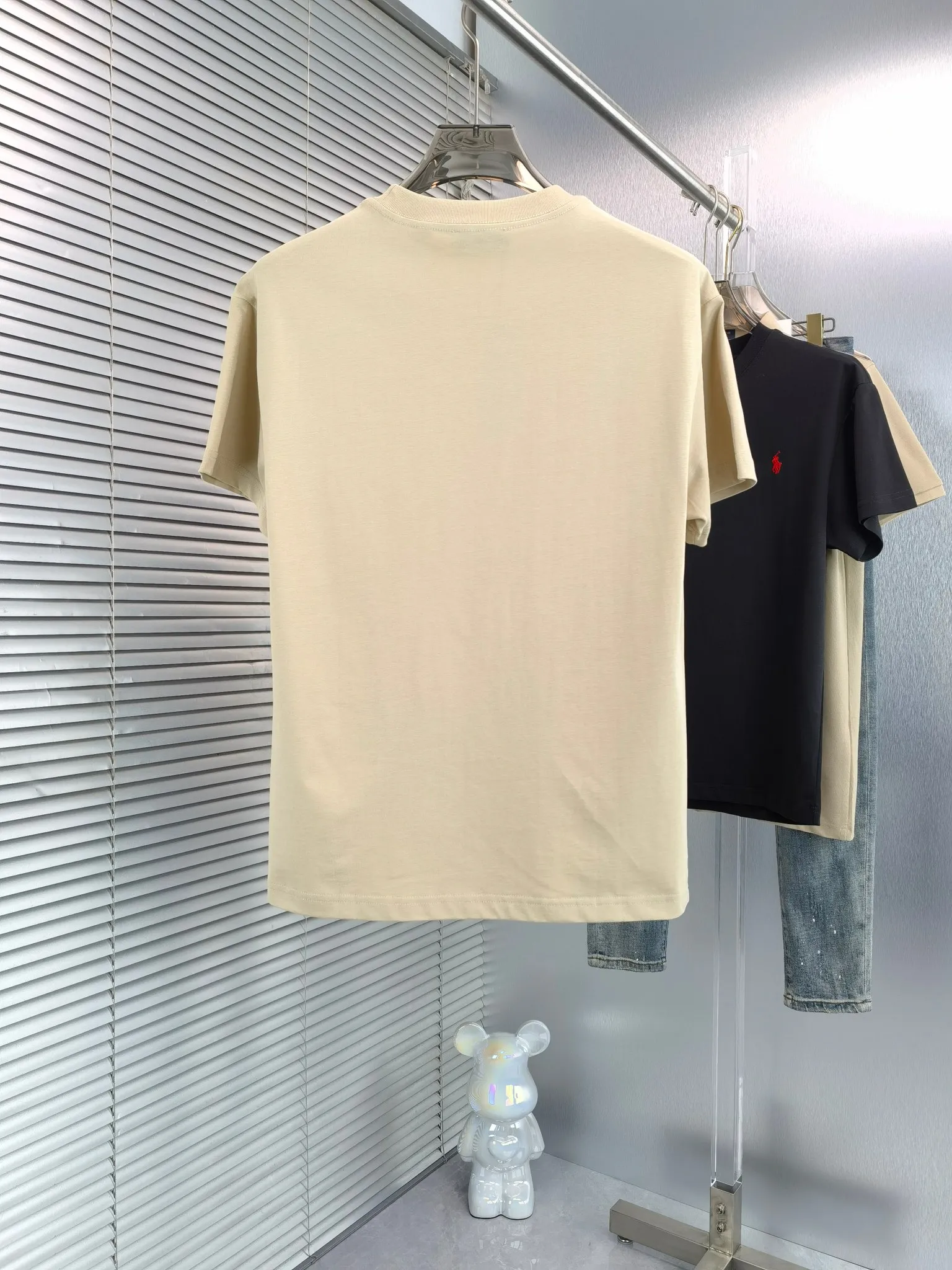 P180 🔥 Ralph Lauren Polo (available all year round) short-sleeved T-shirt 280g Couple style, same style for men and women. Made of imported custom-dyed fabric, fashionable yet luxurious. The quality is unquestionable. The upper body effect is great💂🏿 The single product is very unique. Color: Picture color Size: M ~ 2xL